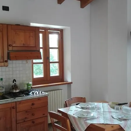 Nyaraló Il Casello Osmate